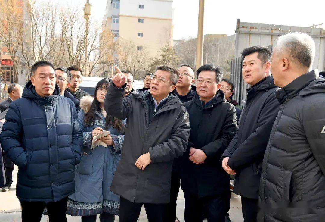 大同:停车难,"断头路"等民生实事推进情况._群众_张强_热线