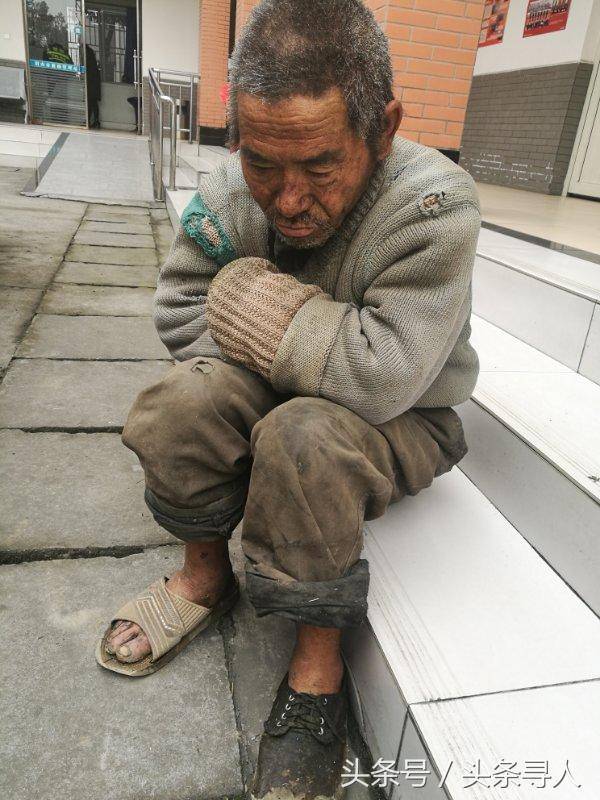眉山救助站:六旬流浪老人被救助,身高1米5,沟通困难_头条_能力_地点