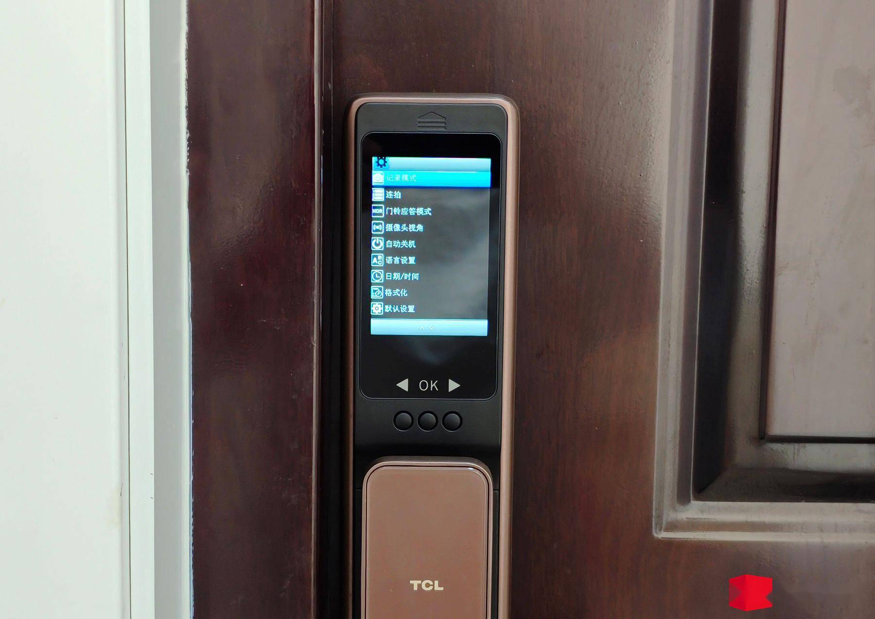 人脸|TCL X7S 智能锁体验：像 iPhone 一样方便的人脸解锁，还让防盗门多了「一只眼睛」