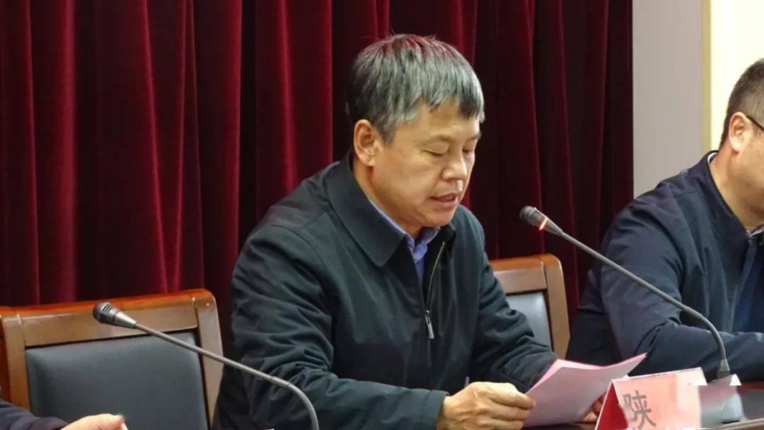 校讯临汾一中召开驻我校第三四期上挂教师工作总结交流会