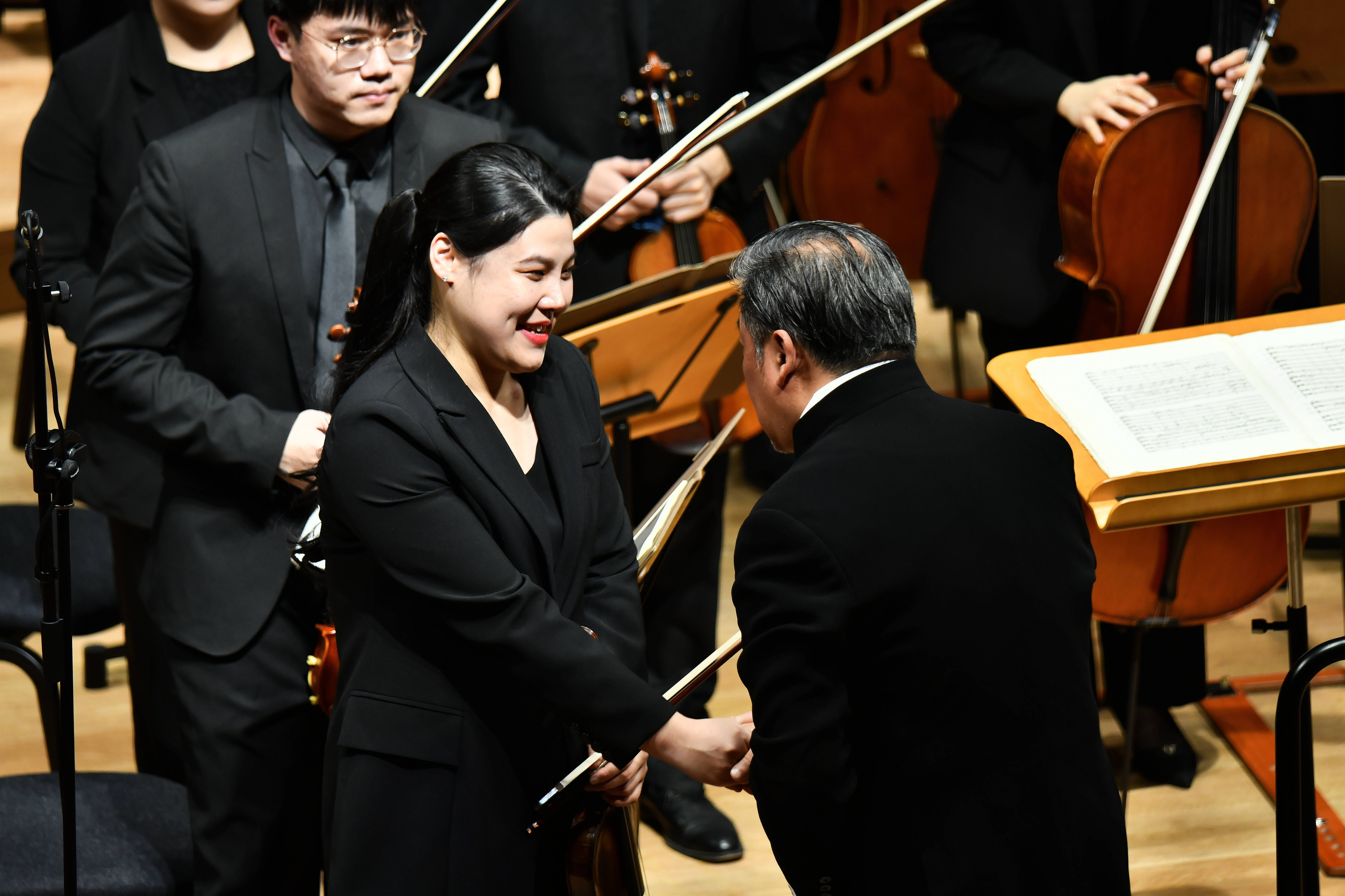 余隆|这版马勒第四交响曲，余隆为什么指挥得“小心翼翼”