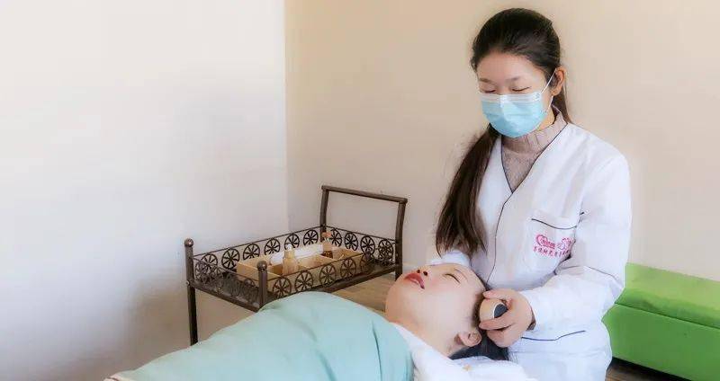 泾县美女闺蜜联手创业,勇立行业潮头_李传惠_王欢_工作