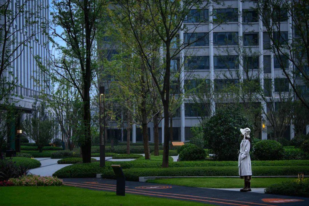 森林公园里的家绿地宜宾莫兰迪公馆