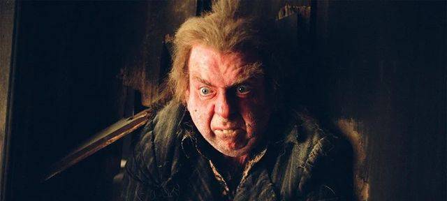 《哈利·波特》中那些尝到"因果报应"的巫师们_文森特·克拉布