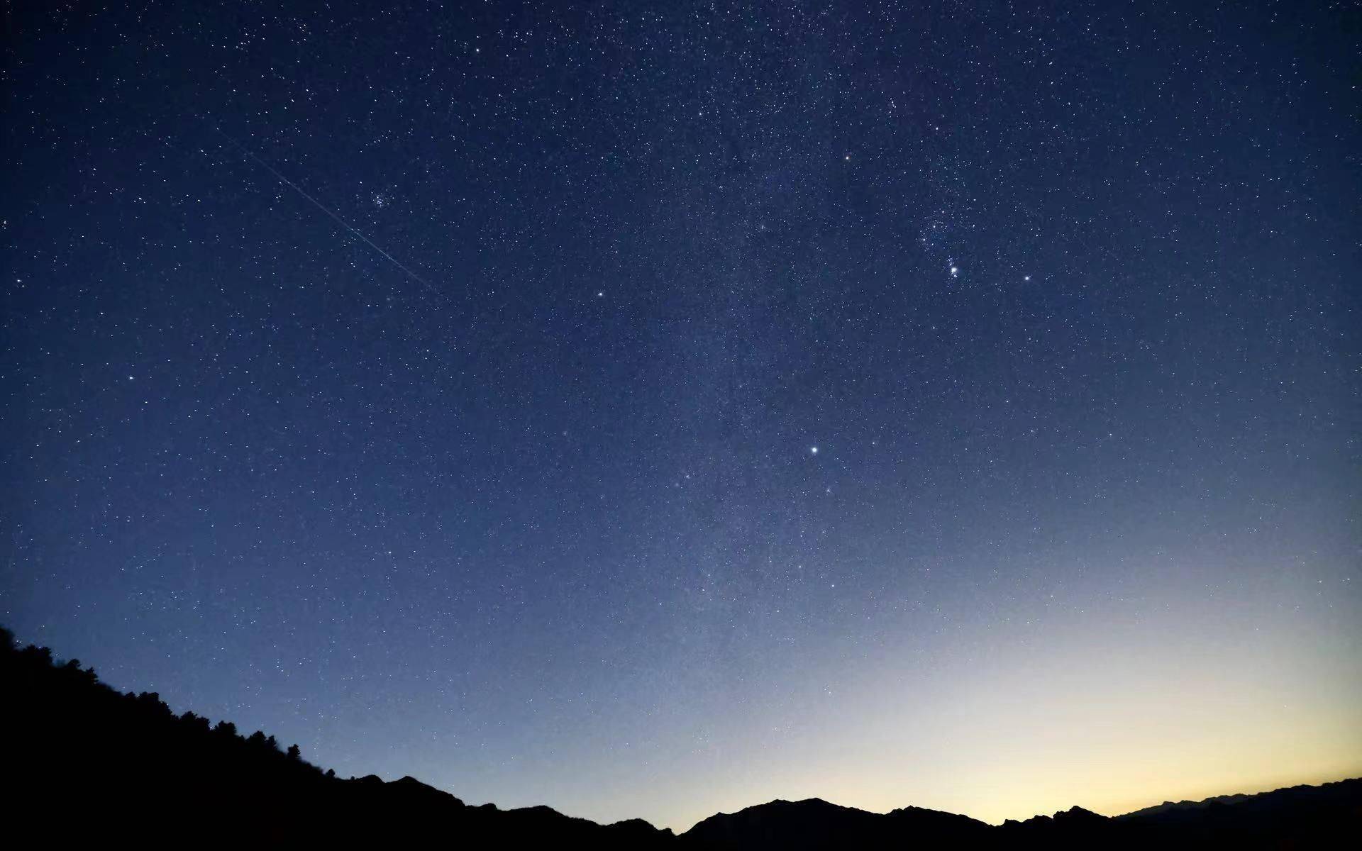 山区|喇叭沟门成热门星空观测地 爱好者们在零下十度山区拍流星雨