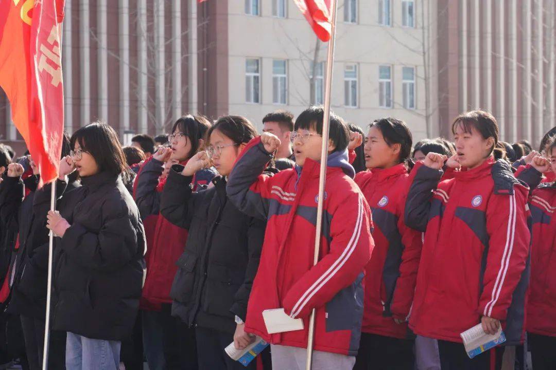 广宗一中举行《勿忘国耻 振兴中华》升旗仪式_中国_历史_南京大屠杀