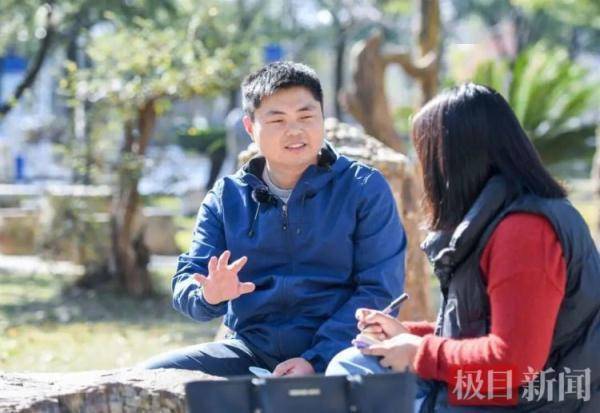 90后博导带90后学生科考，曾睡在羊粪堆上