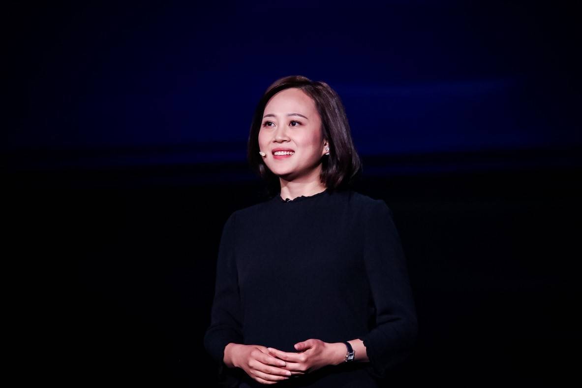 阿里巴巴组建了强大的独立研发部门——人工智能实验室,形成以陈丽娟
