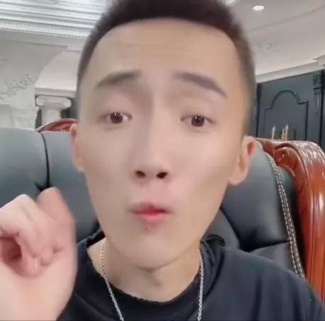 3000万粉丝网红结婚现场爆发冲突舒克喊话就立场丈巴驴三个人