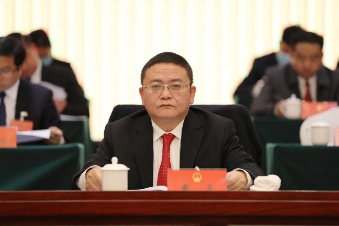 江口县第十七届人民代表大会第一次会议隆重开幕_辜