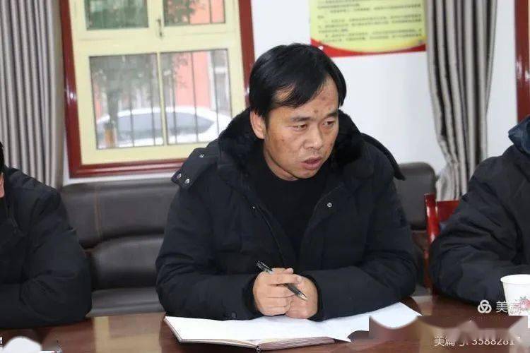 区教育局副书记许壁莅临铁炉初中调研九年级复课备考工作_许书记_交流