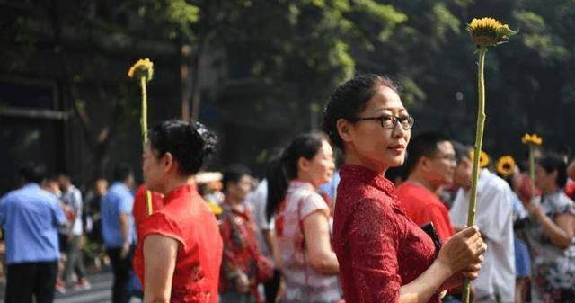 高考全国统一试卷吗_成考全国统一试卷吗_高考是全国统一试卷吗