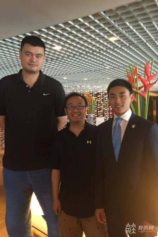 CBA|冬奥上的江苏面孔：国内冰球解说员李龙谋的冬奥梦