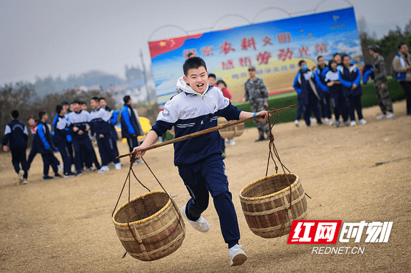 教育|长沙市长郡开福中学：昂扬的青春奋斗乐章在梅田湖奏响