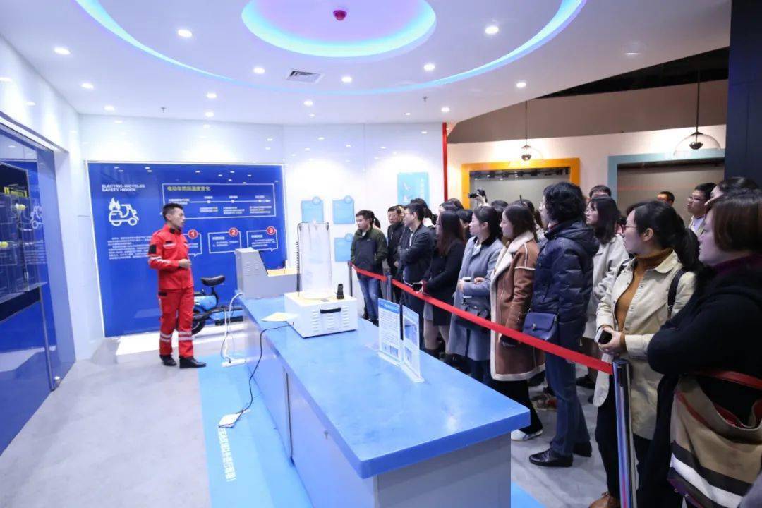 优秀基地展播江苏省科技馆安全星训练营