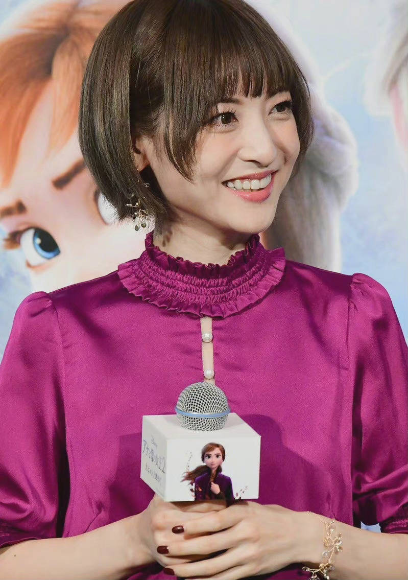 据日媒,演员,歌手神田沙也加18号从札幌一栋酒店的高层坠落……_安娜