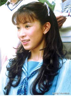 不同于《十月初五的月光》的好哥哥文初,张智霖在《西关大少》中饰演