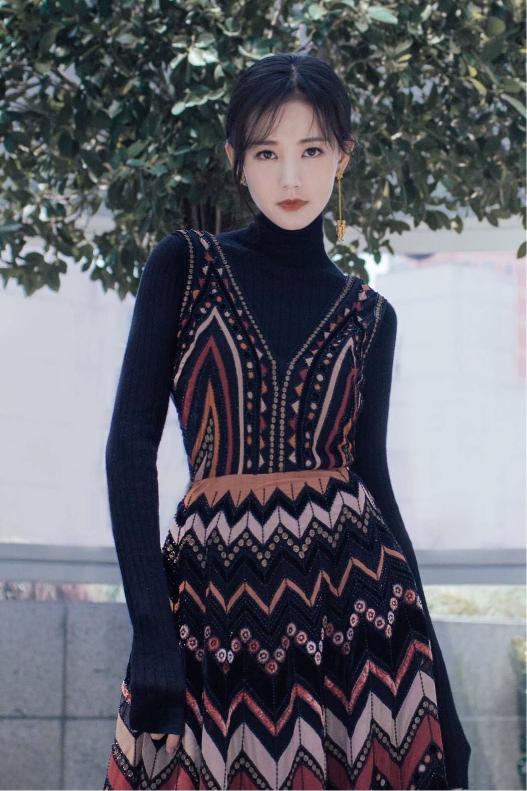 李一桐出席《大唐女儿行》活动 一袭长裙惊艳吸睛_许凯_傅柔_程处默