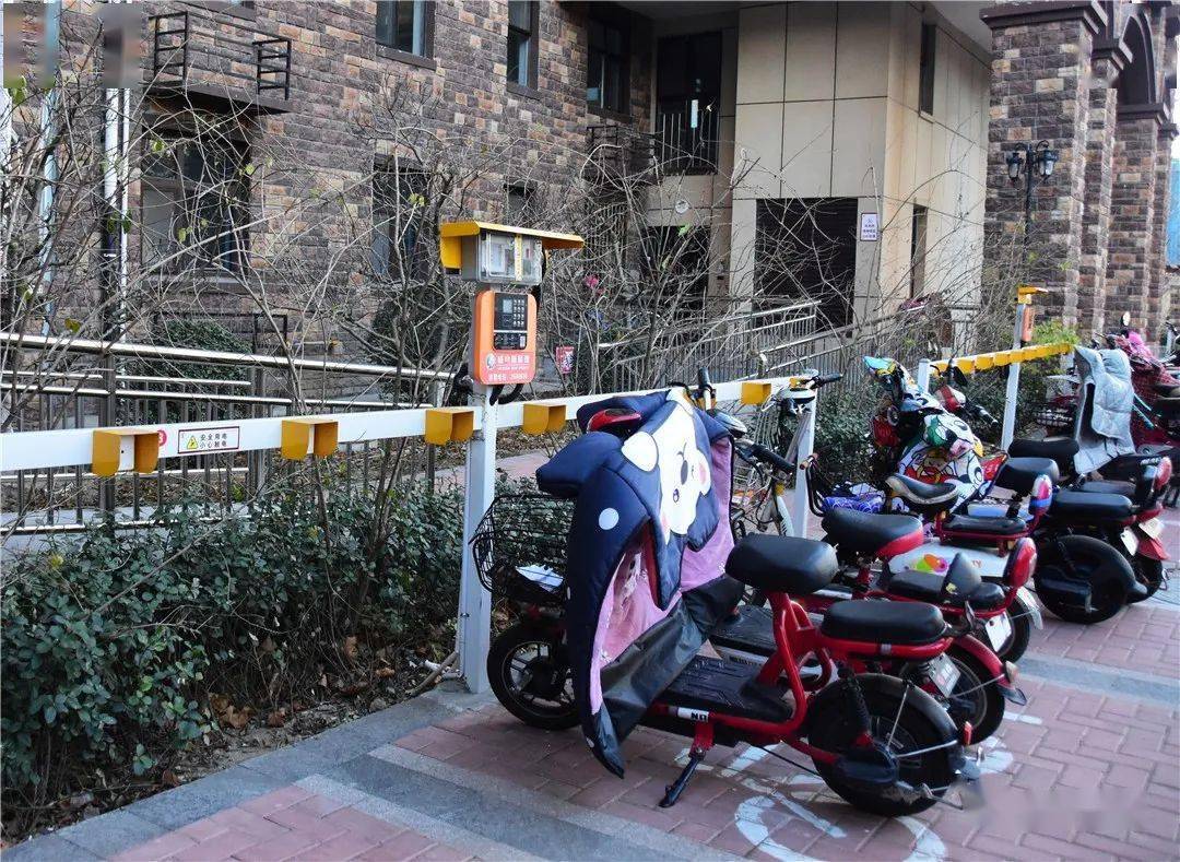 这些小区都安装了电动车智能充电桩真方便