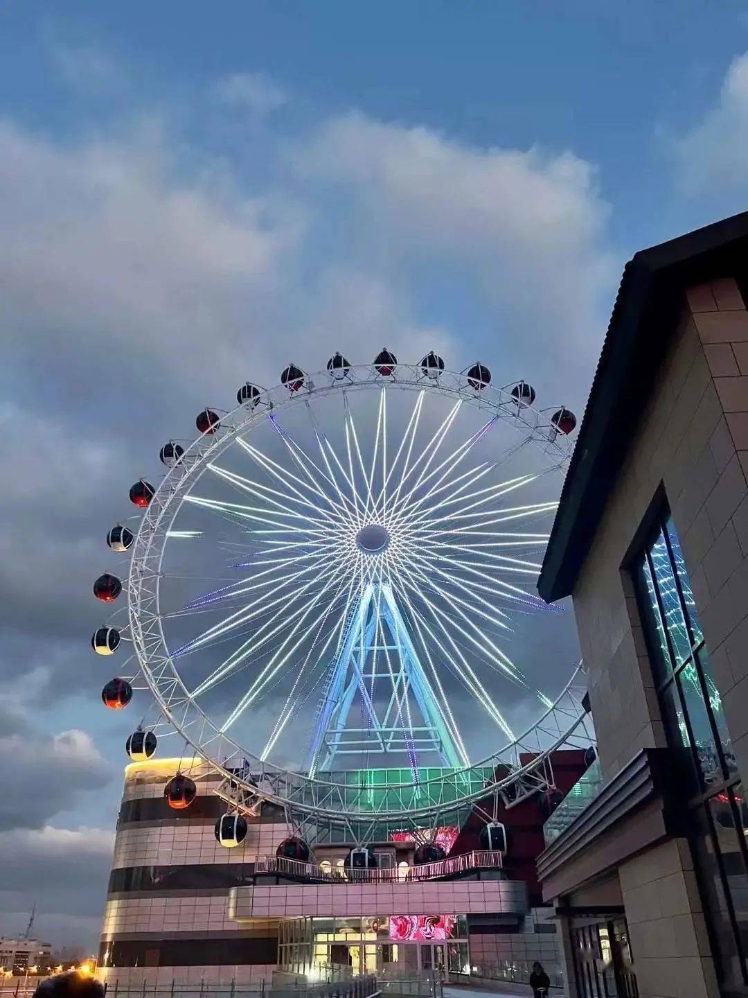 年末压轴来袭,保利商业迎来两大购物中心盛大开业_龙口_广场_生活