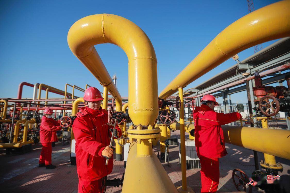 战严寒 保冬供_生产_管线_进行