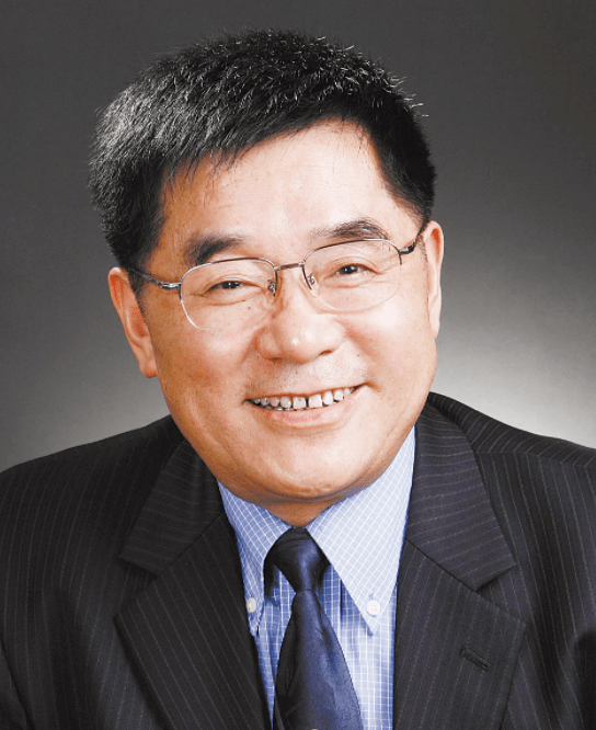 主任医师,教授,武汉大学心血管病研究所所长黄从新三尖观林场海拔高