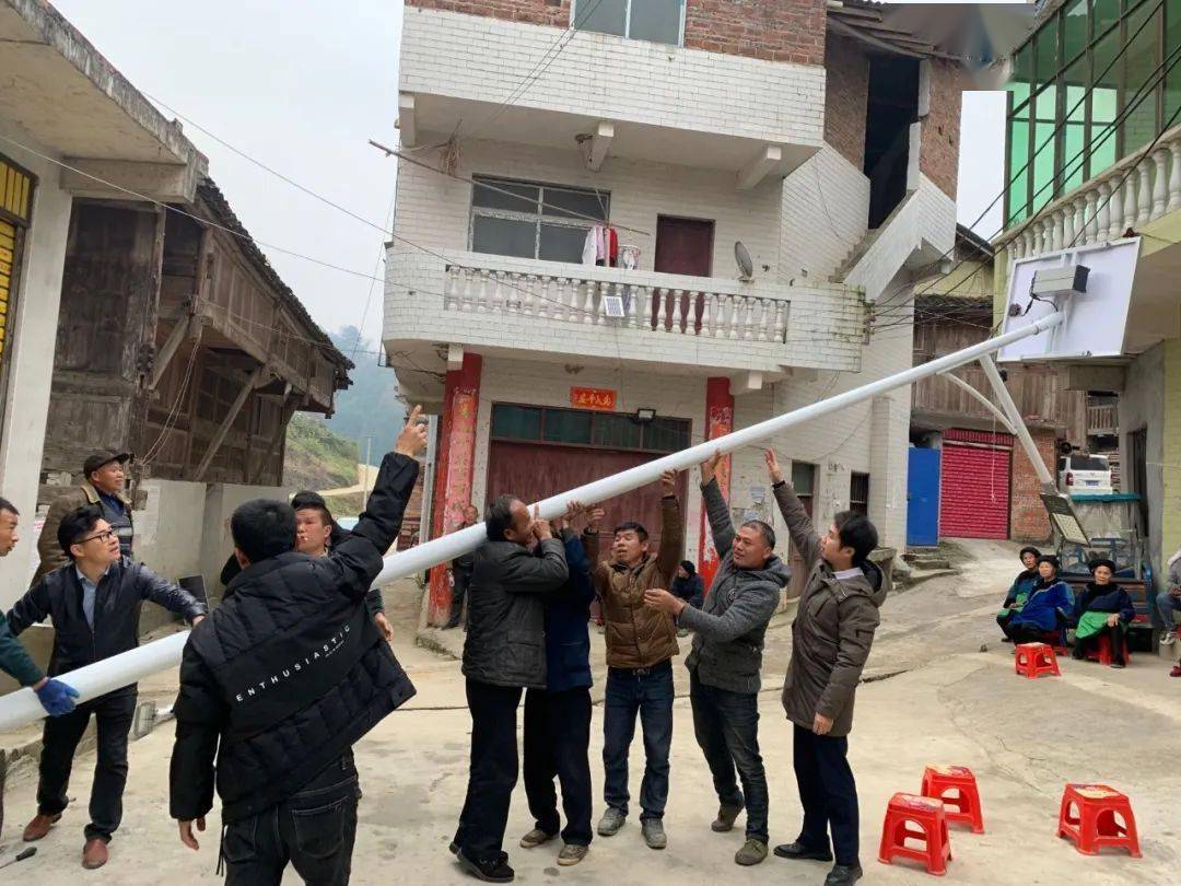 中和镇水龙村乡村路灯亮起来群众生活靓起来