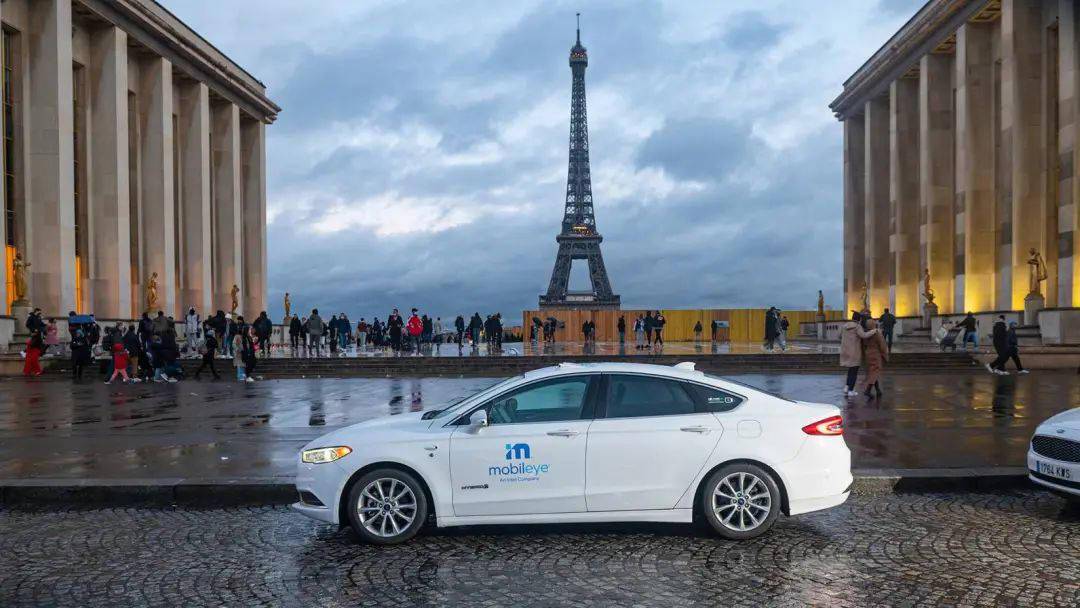 乘客|英特尔：Mobileye 自动驾驶汽车在巴黎街头开跑
