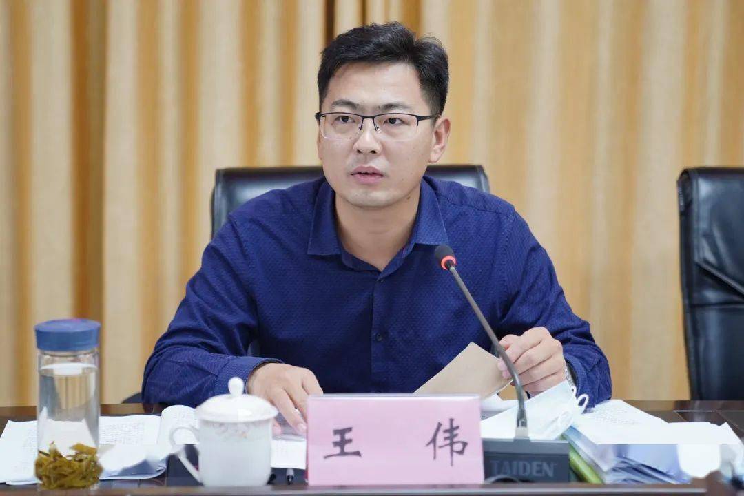 解放思想转变作风提升能力丨上思县召开四家班子领导2022年工作务虚会