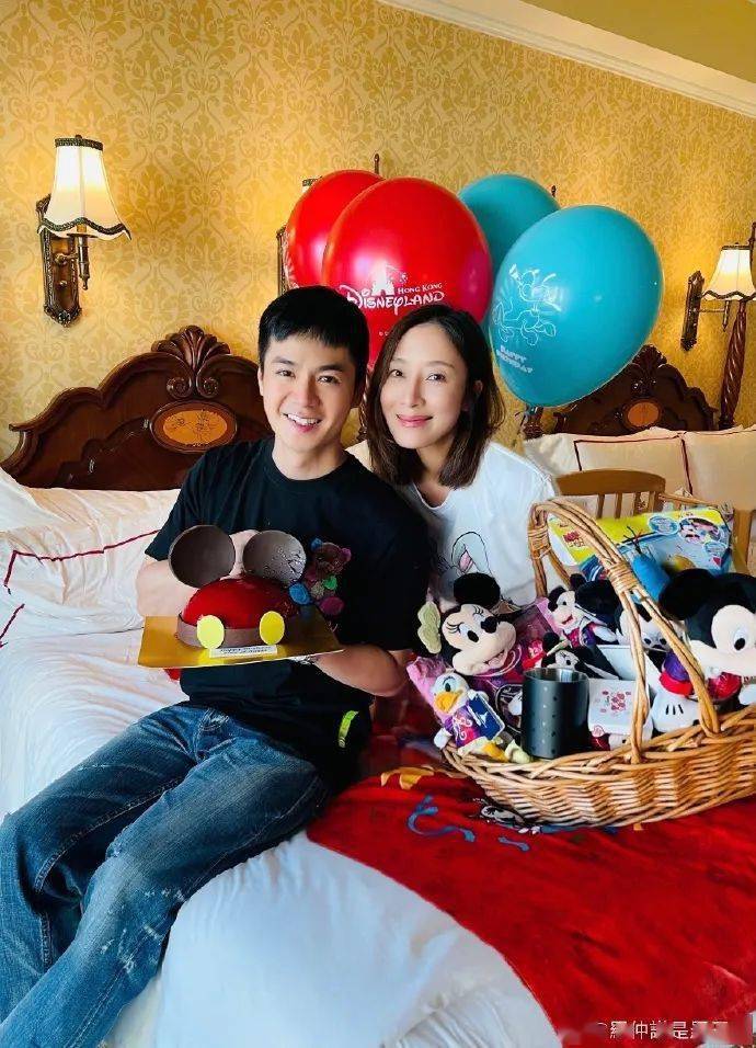 这两人竟然闷声不响二胎了!啥时结的婚?_杨怡_罗仲谦_杨茜尧