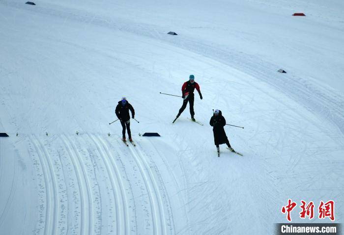 越野|越野滑雪为何被称为“雪上马拉松”？