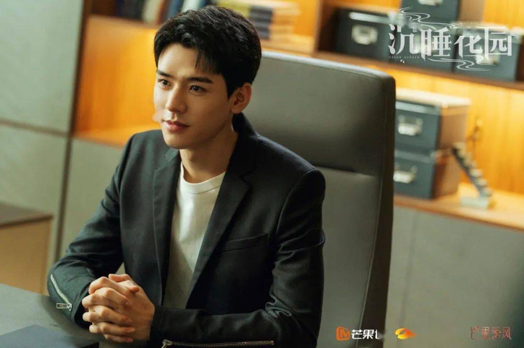 肖潇|娱乐圈年度大瓜,全被它曝光了