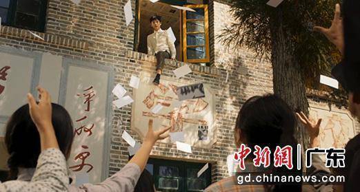 赵以水|电影《我们的岁月》广州塔首映 回忆青春校园印记