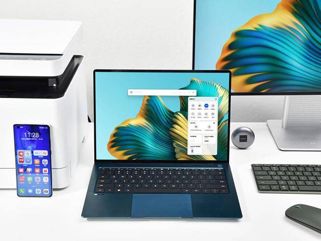 MateBook|华为超级智慧笔记本来了！PC首次搭载的超级终端有多强大？
