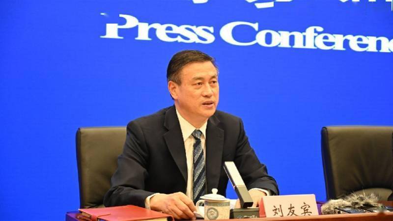 生态环境部新闻发言人刘友宾.