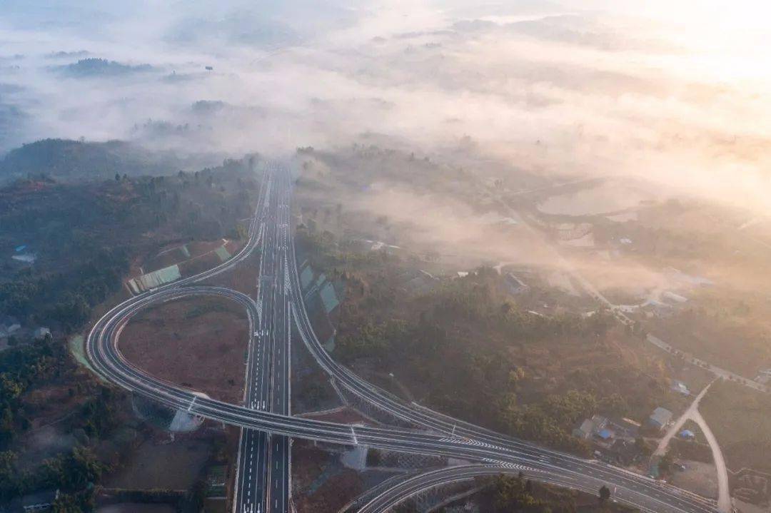 渝黔複線,合安,大內三條高速公路集中通車_重慶_綦江區_萬盛