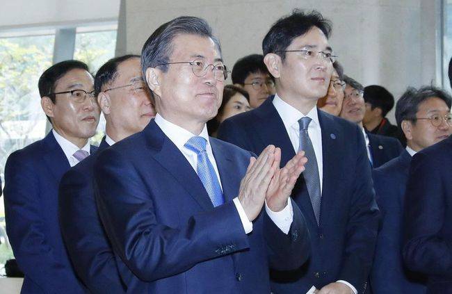 是否特赦李在镕,文在寅进退两难_文在寅将赦免朴槿惠_李明博_要求