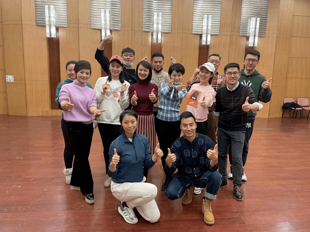 图|北京电视台新闻频道主持人培训培训教师|饶子龙图|北京市人民政府