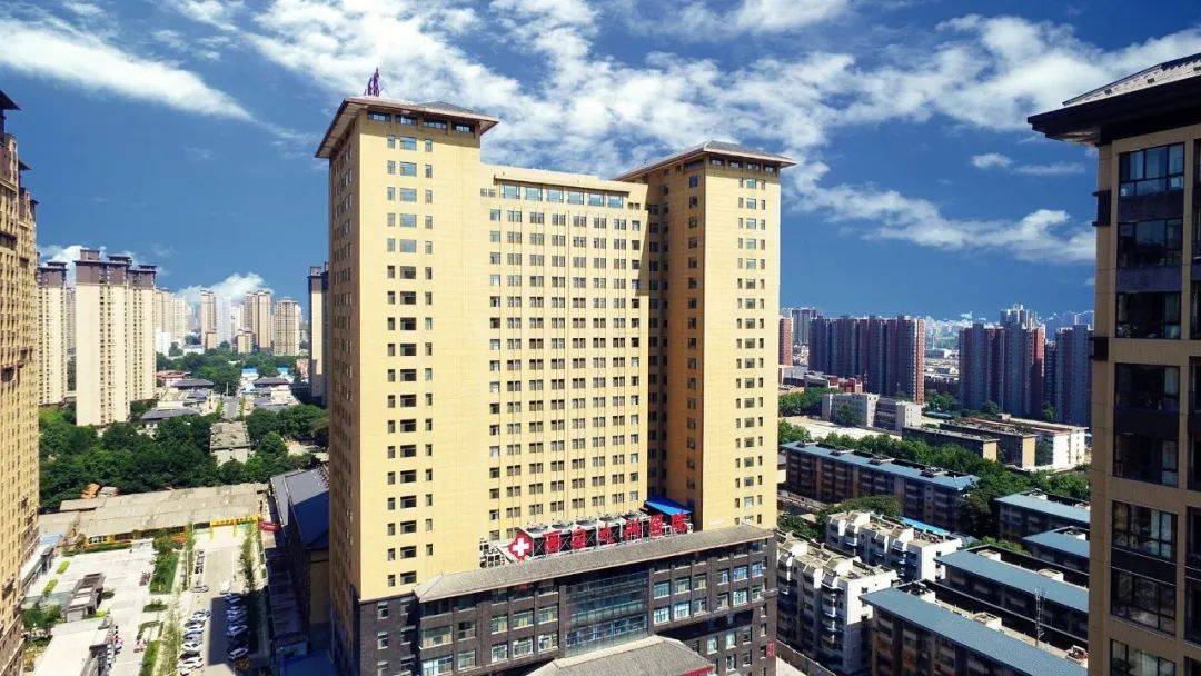 疫情|西安两家医院最新通告：暂停门、急诊