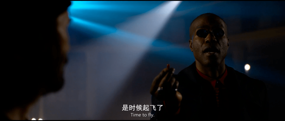 《黑客帝国:矩阵重启》影评:从9.1到5.9,这史诗级IP也翻车了