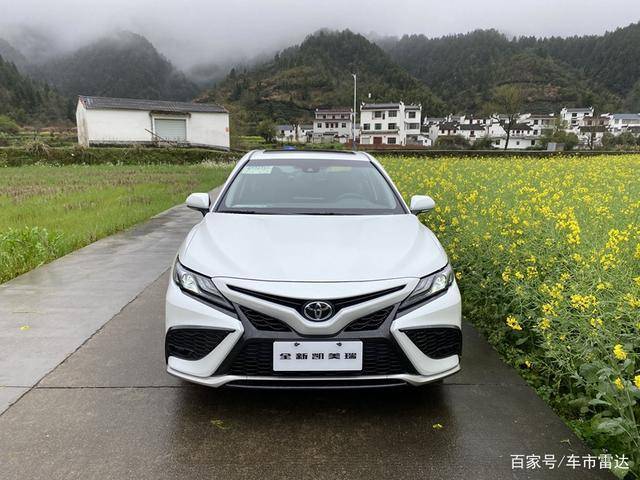 试驾2021款凯美瑞运动版