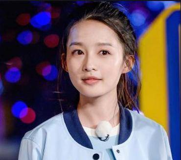 李沁两年前上跑男谁记得邓超对她的介绍现在看完全印证了