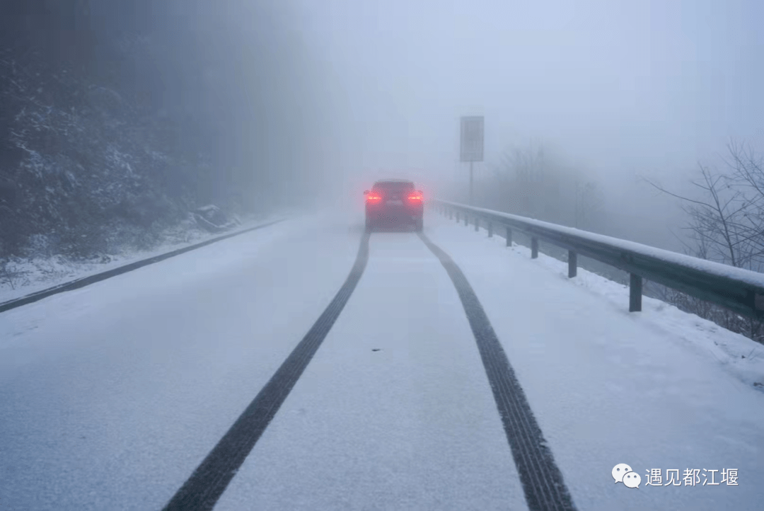 雪景|不负众望！都江堰下雪啦！最美雪景在这里~