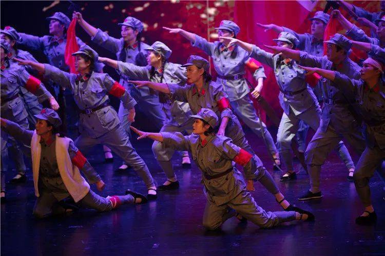 稳稳的幸福演出时长 79b088bdd71f43049a057cbb57aa7718.jpeg