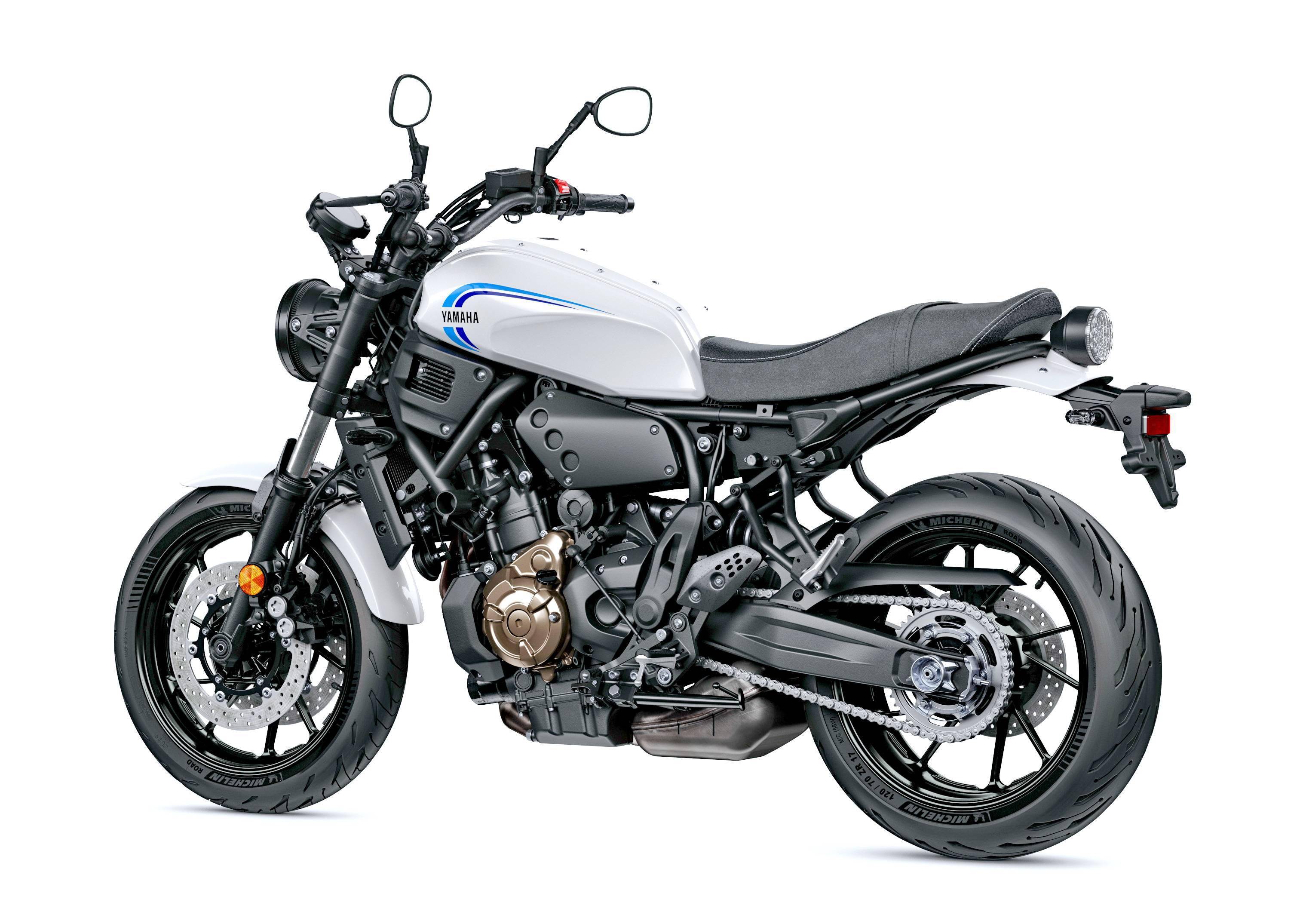 yamaha2022xsr700复古车