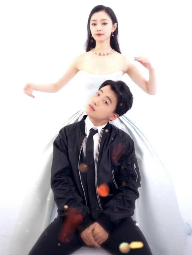 庆余年姐弟成情侣宋轶郭麒麟合作新剧白纱裙宛如婚纱照