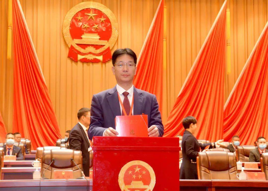 林承祥当选连江县人大常委会主任高双成当选连江县人民政府县长