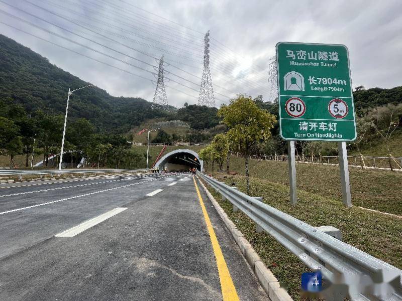 坪盐通道通车坪山到福田30分钟到罗湖20分钟可达