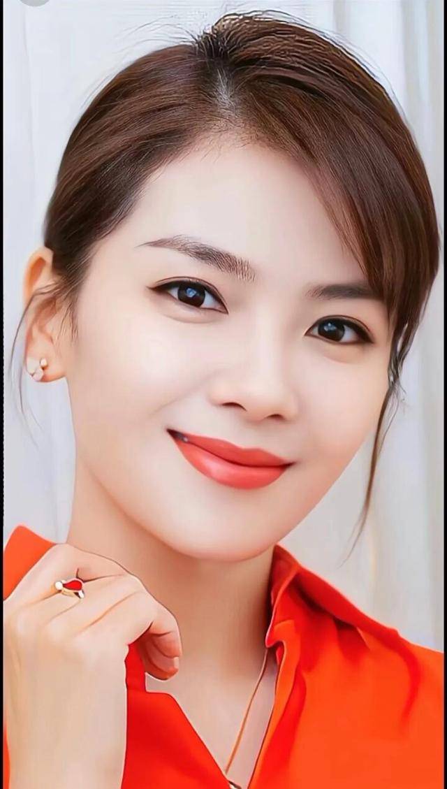 高清摄像机下让我们看看刘涛的真实容颜