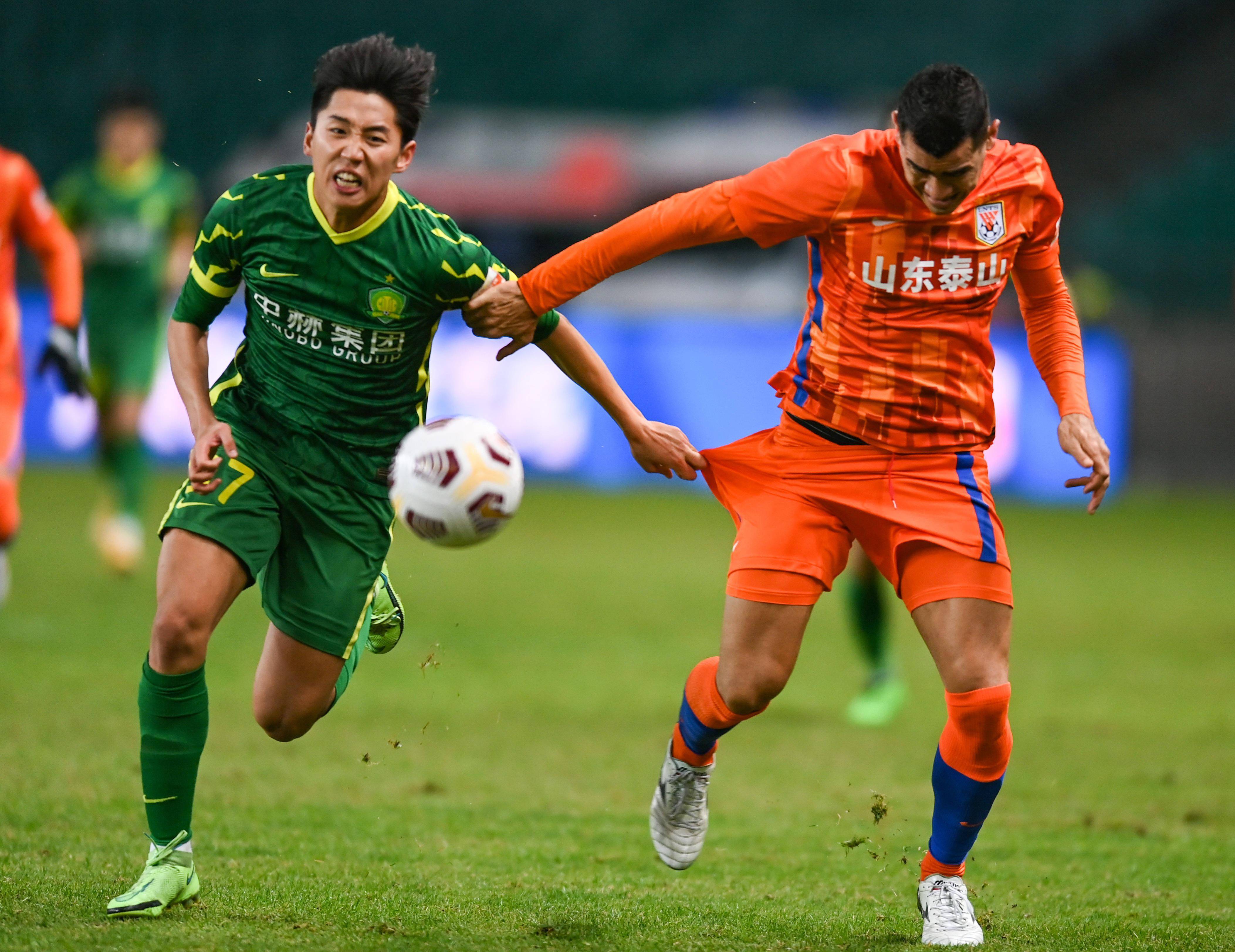 足球——中超:山东泰山平北京国安_泰山队_比赛_北京国安队